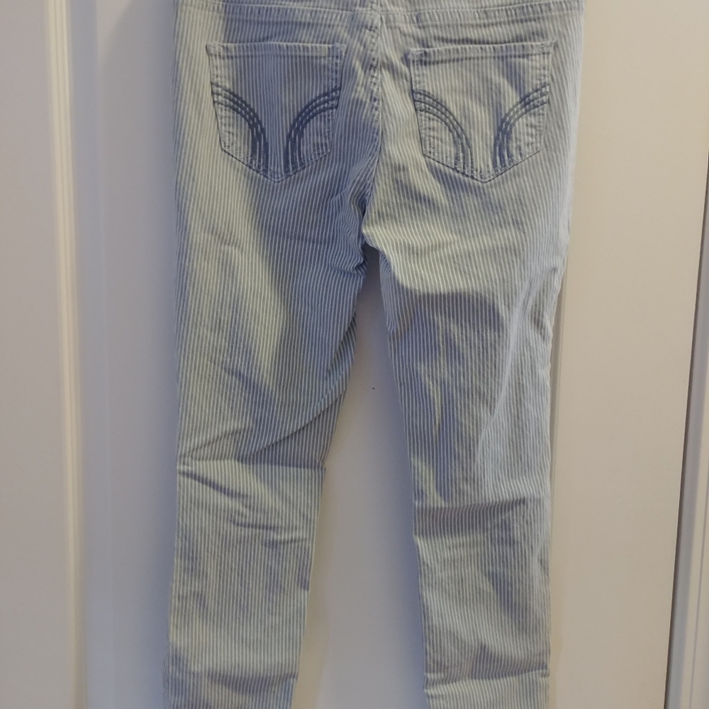 Hollister Engineer Striped Crop Jeans - Picture 3 of 5